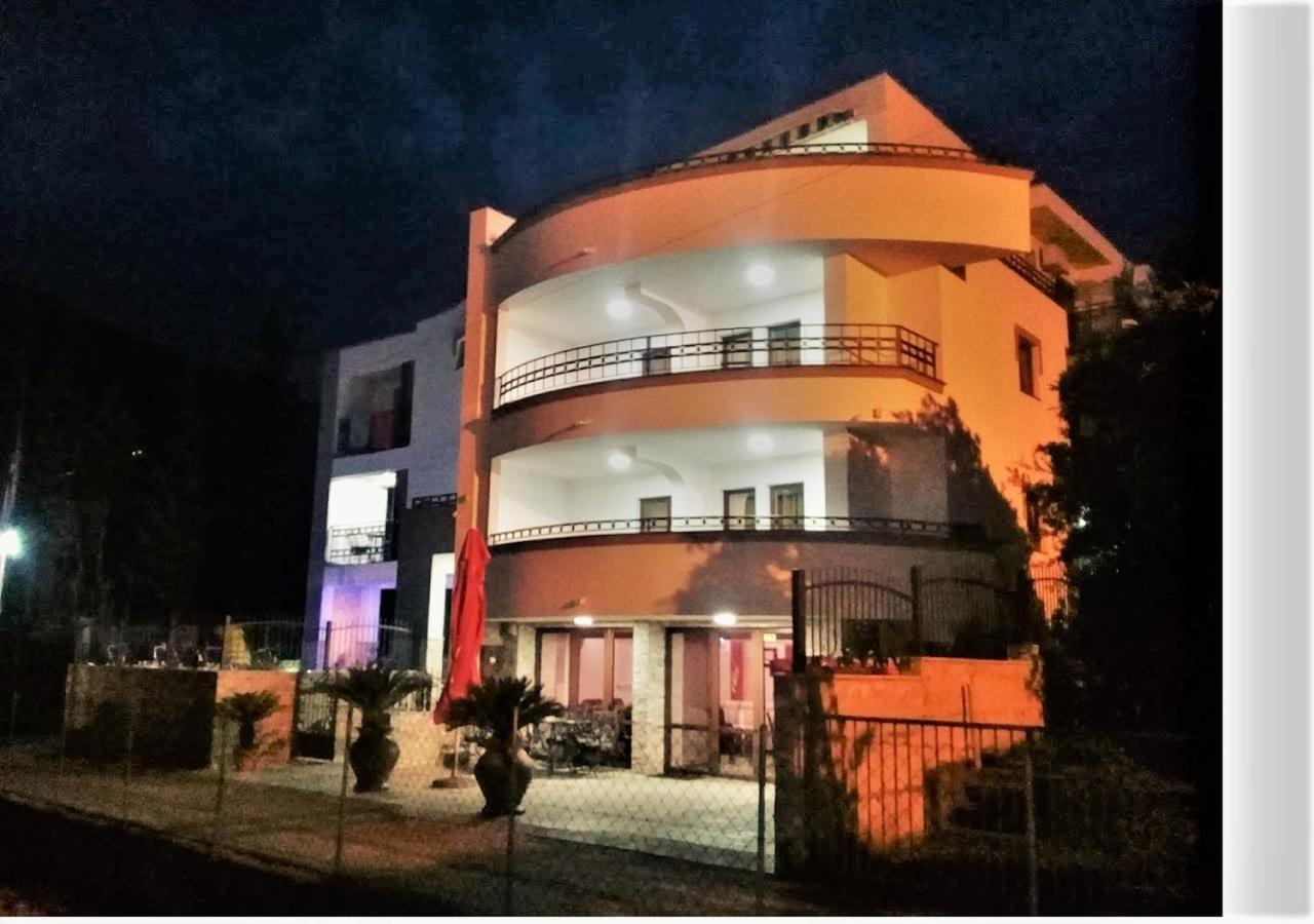 Villa M Dobra Voda Exterior foto