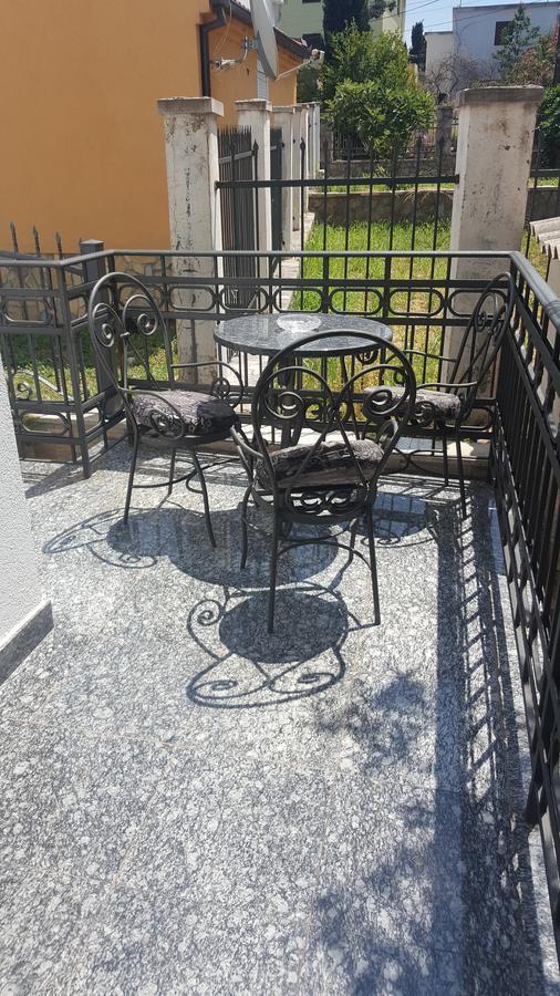Villa M Dobra Voda Exterior foto